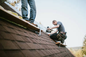 Local Roofers in Roaring Spring, PA